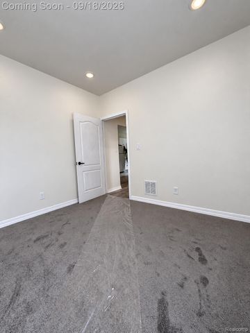 2977 Chalmers Street, Detroit, MI 48215