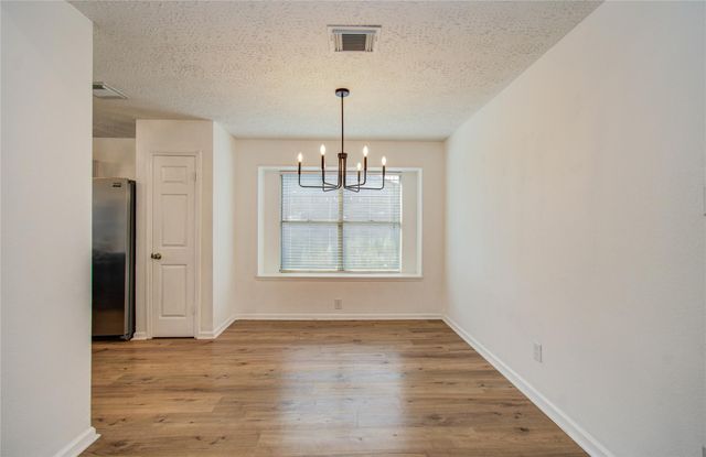 713 Willow Creek Drive, La Porte, TX 77571