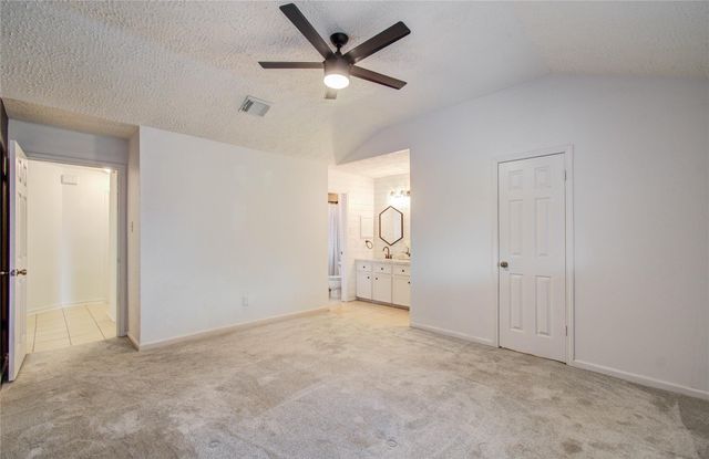 713 Willow Creek Drive, La Porte, TX 77571