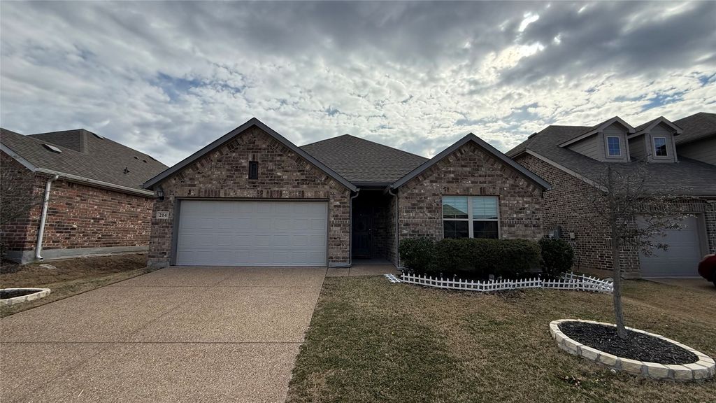 214 Crescent Avenue, Melissa, TX 75454