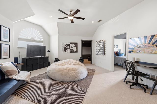 1116 Damsel Ginger Lane, Lewisville, TX 75056