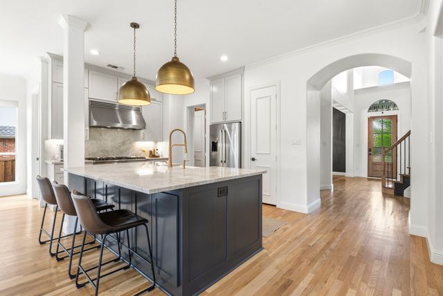 1116 Damsel Ginger Lane, Lewisville, TX 75056