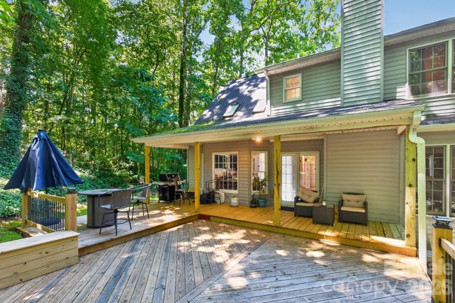 163 Canaan Drive, Candler, NC 28715