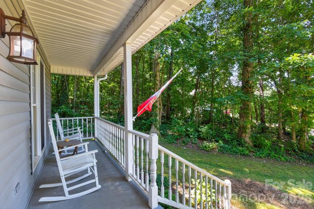 163 Canaan Drive, Candler, NC 28715