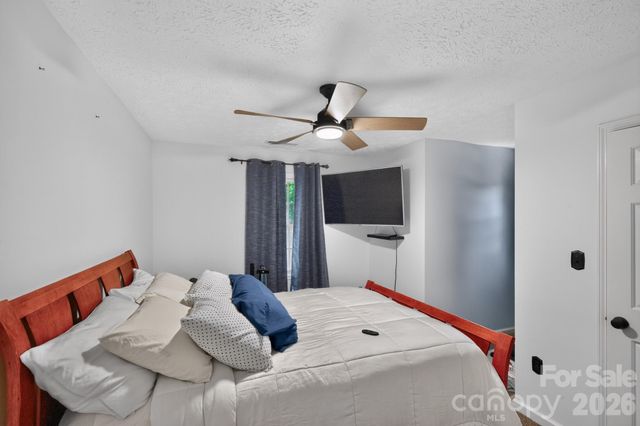 163 Canaan Drive, Candler, NC 28715