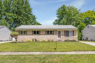 39240 Nottingham Street, Westland, MI 48186