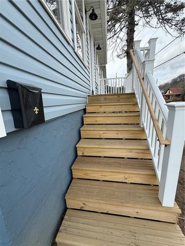 127 Whitestown Road, Twp Of But Sw, PA 16045