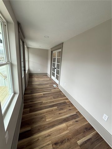 127 Whitestown Road, Twp Of But Sw, PA 16045