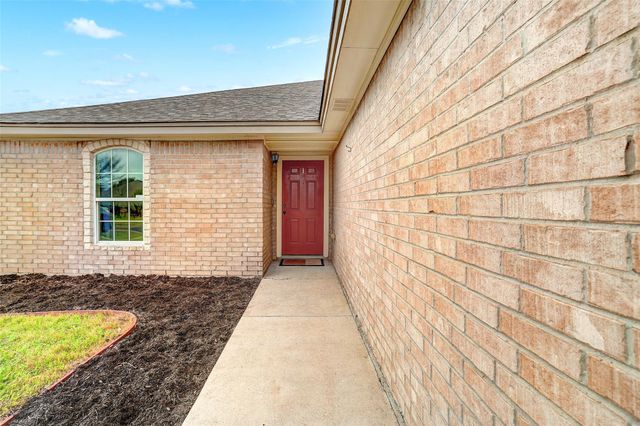 605 Copper CT, Jarrell, TX 76537