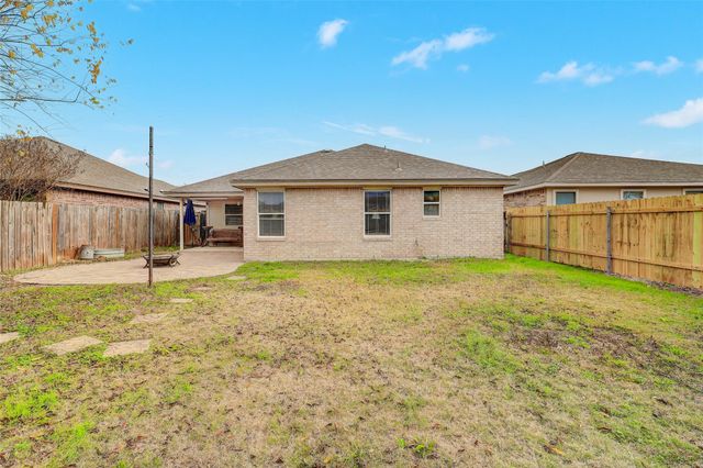 605 Copper CT, Jarrell, TX 76537