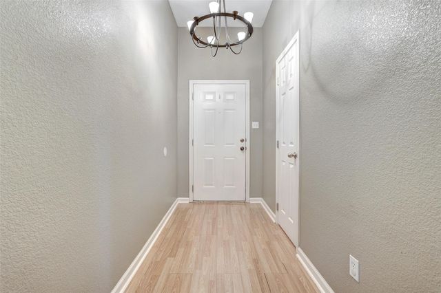 605 Copper CT, Jarrell, TX 76537