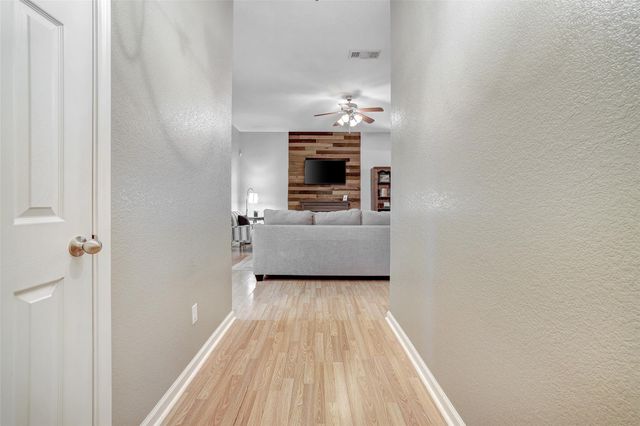 605 Copper CT, Jarrell, TX 76537