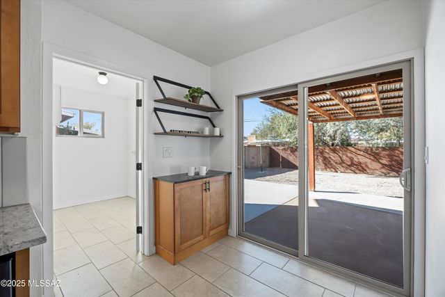 2735 N Park Avenue, Tucson, AZ 85719