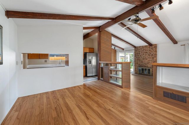 7101 Regner Rd, San Diego, CA 92119