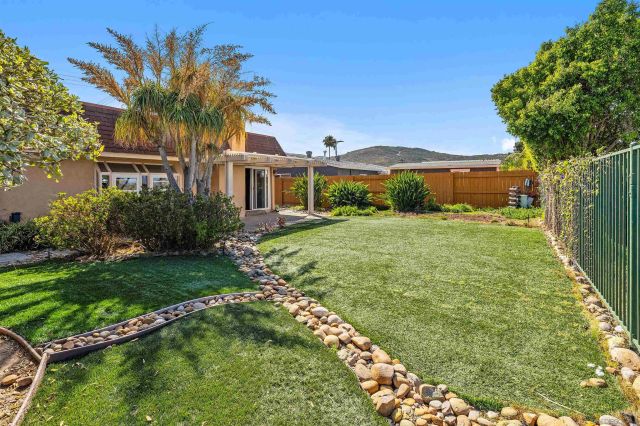 7101 Regner Rd, San Diego, CA 92119