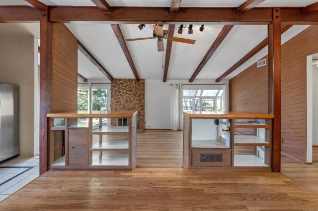 7101 Regner Rd, San Diego, CA 92119