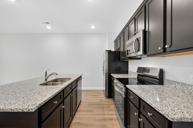 120 Hazel Drive, Mcdonough, GA 30253