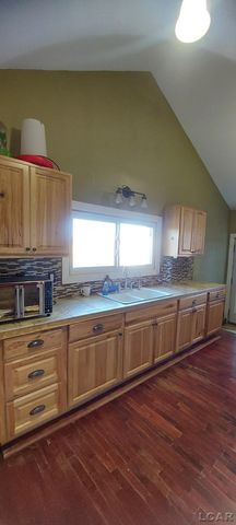 5700 E Chicago Road, Moscow Twp, MI 49250