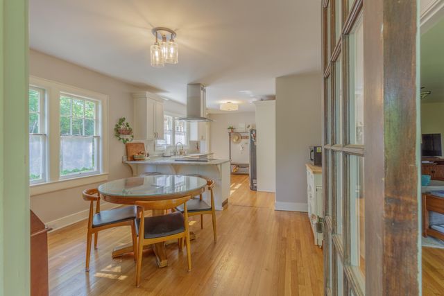 330 Tunnel Boulevard, Chattanooga, TN 37411