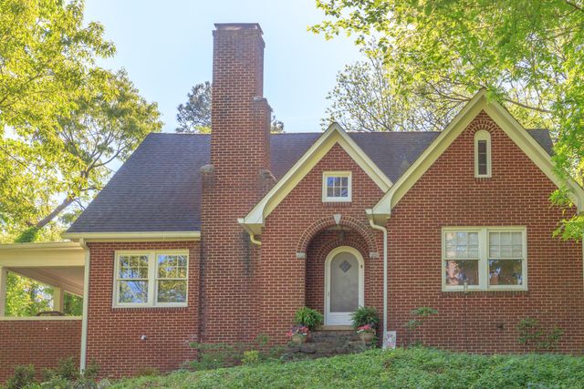 330 Tunnel Boulevard, Chattanooga, TN 37411