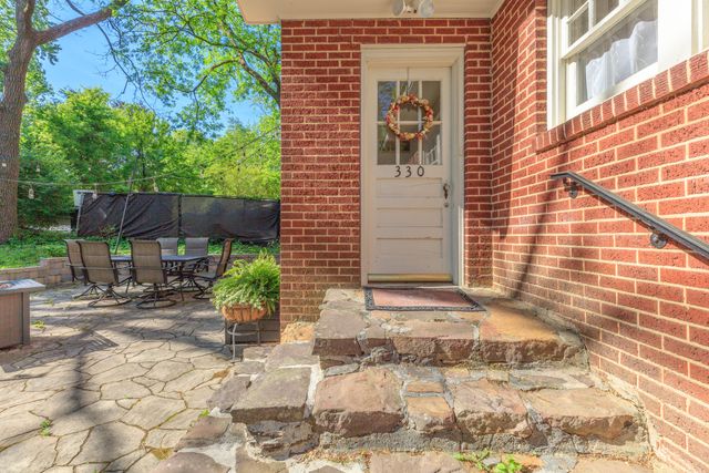 330 Tunnel Boulevard, Chattanooga, TN 37411