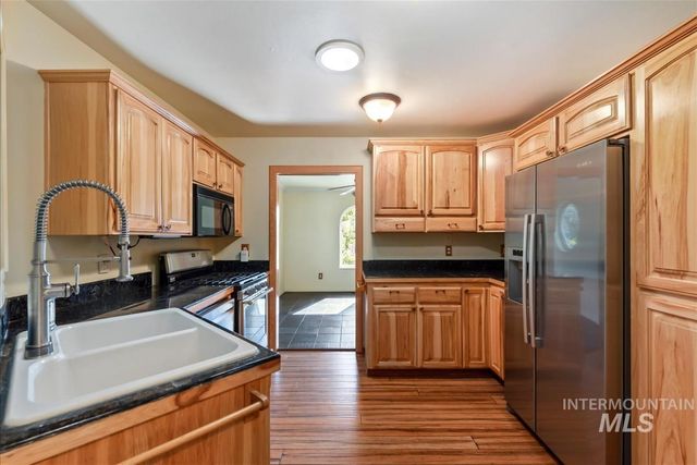 23113 Lansing Lane, Middleton, ID 83644
