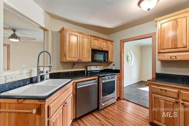 23113 Lansing Lane, Middleton, ID 83644