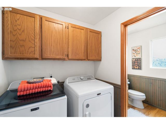 2718 HARVEST Ct, Forest Grove, OR 97116
