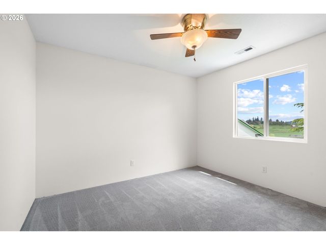 2718 HARVEST Ct, Forest Grove, OR 97116