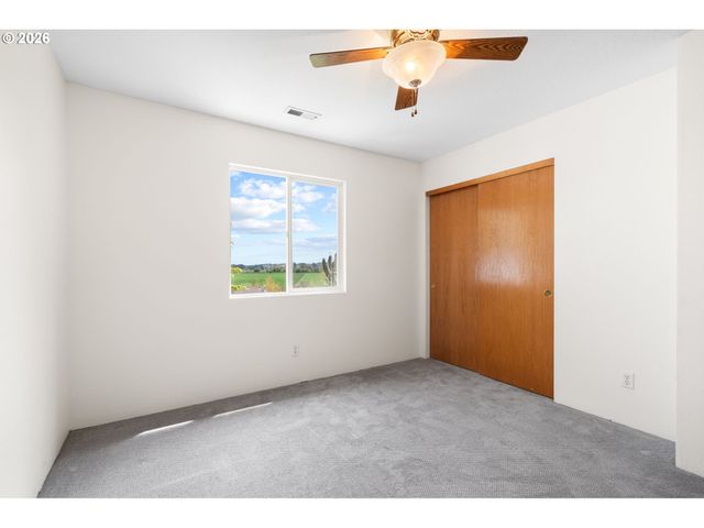 2718 HARVEST Ct, Forest Grove, OR 97116