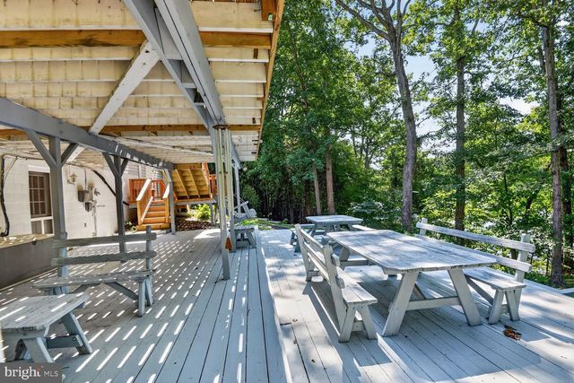12012 GOVERNORS CT, Woodbridge, VA 22192