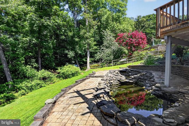 12012 GOVERNORS CT, Woodbridge, VA 22192