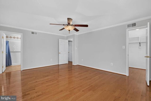 12012 GOVERNORS CT, Woodbridge, VA 22192