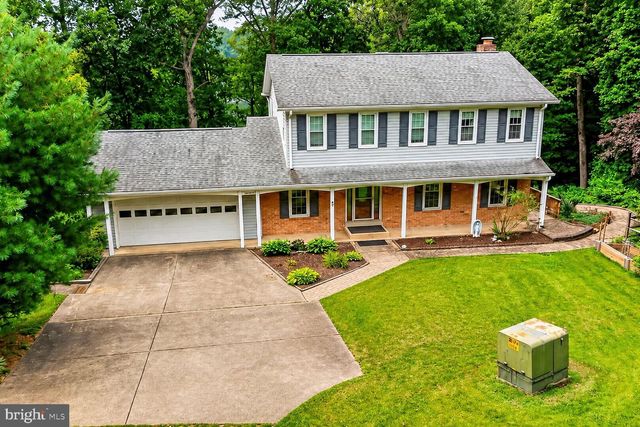 12012 GOVERNORS CT, Woodbridge, VA 22192