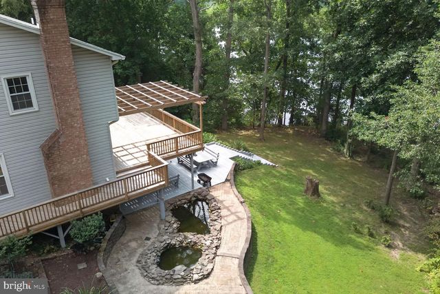 12012 GOVERNORS CT, Woodbridge, VA 22192