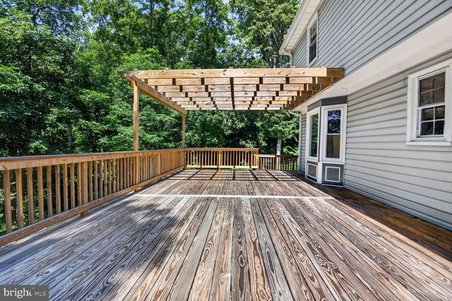 12012 GOVERNORS CT, Woodbridge, VA 22192