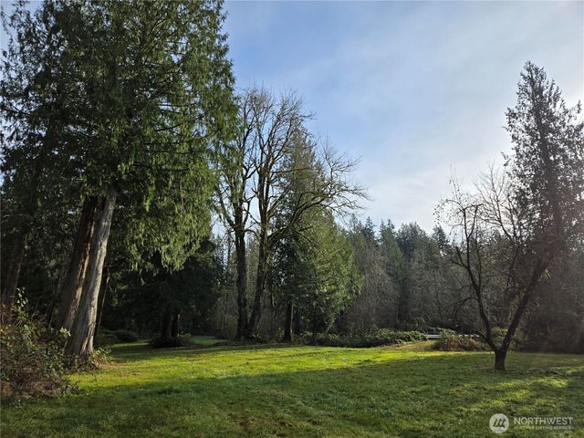 30703 SE 408th Street, Enumclaw, WA 98022