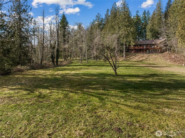 30703 SE 408th Street, Enumclaw, WA 98022