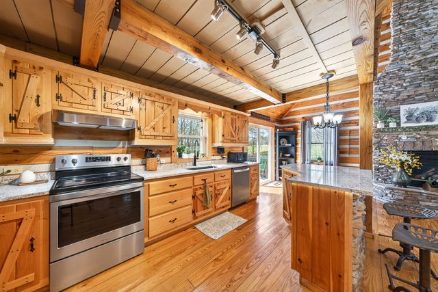 2599 Cummins Mill Rd, Cookeville, TN 38501