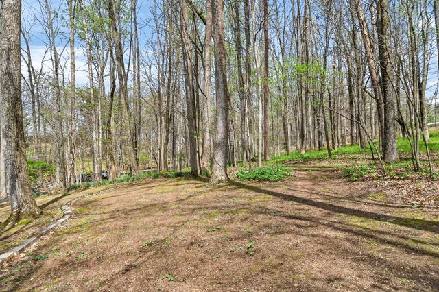 2599 Cummins Mill Rd, Cookeville, TN 38501