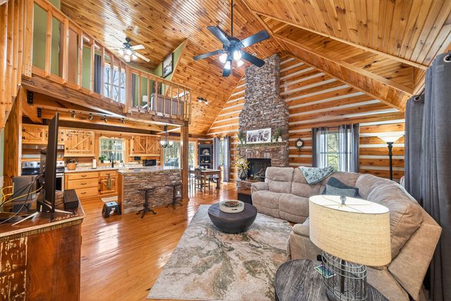 2599 Cummins Mill Rd, Cookeville, TN 38501