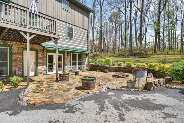 2599 Cummins Mill Rd, Cookeville, TN 38501