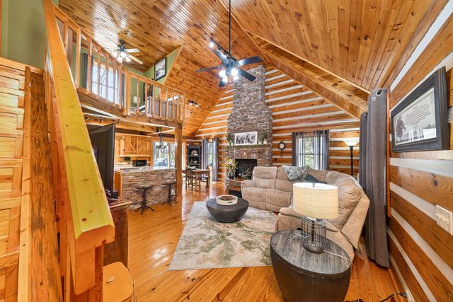 2599 Cummins Mill Rd, Cookeville, TN 38501