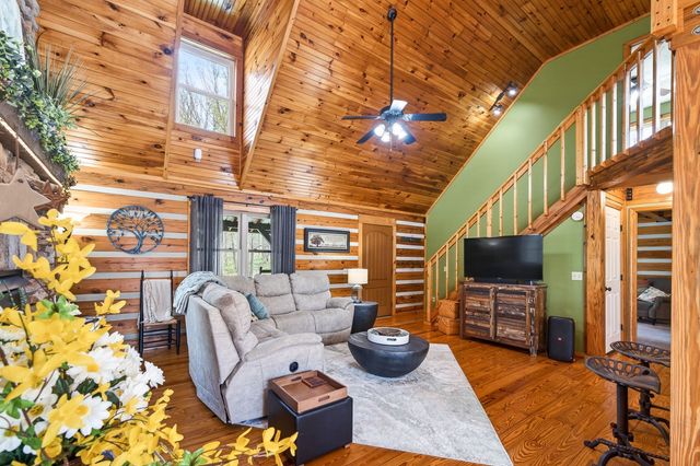 2599 Cummins Mill Rd, Cookeville, TN 38501