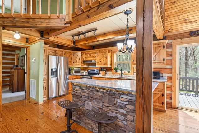 2599 Cummins Mill Rd, Cookeville, TN 38501