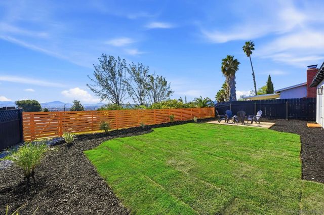 9789 Lutheran Way, Santee, CA 92071