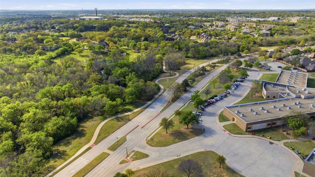 7705 Falcon Ridge Road, Denton, TX 76208
