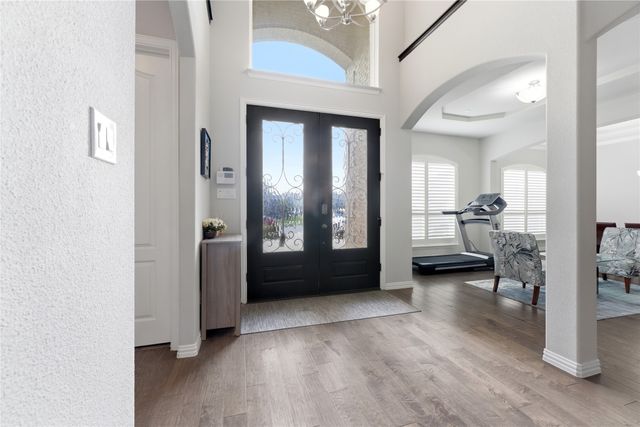 7705 Falcon Ridge Road, Denton, TX 76208