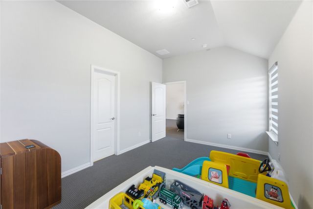 7705 Falcon Ridge Road, Denton, TX 76208