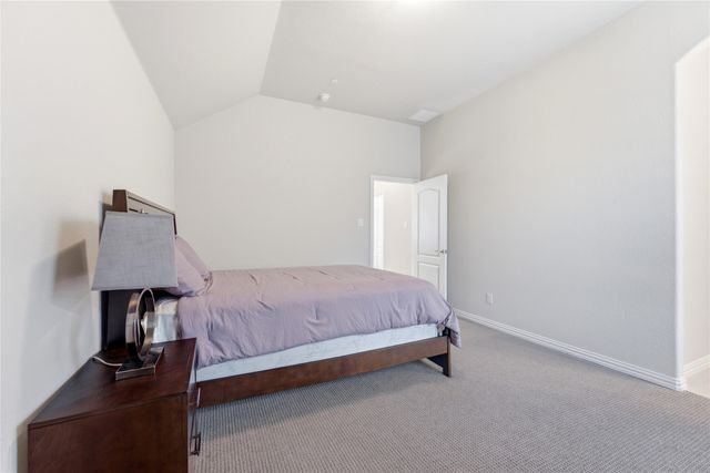 7705 Falcon Ridge Road, Denton, TX 76208